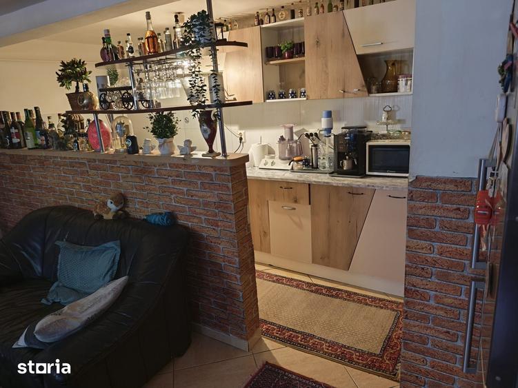 De vanzare casa cu etaj , zona Top Med si Nova Vita - 8