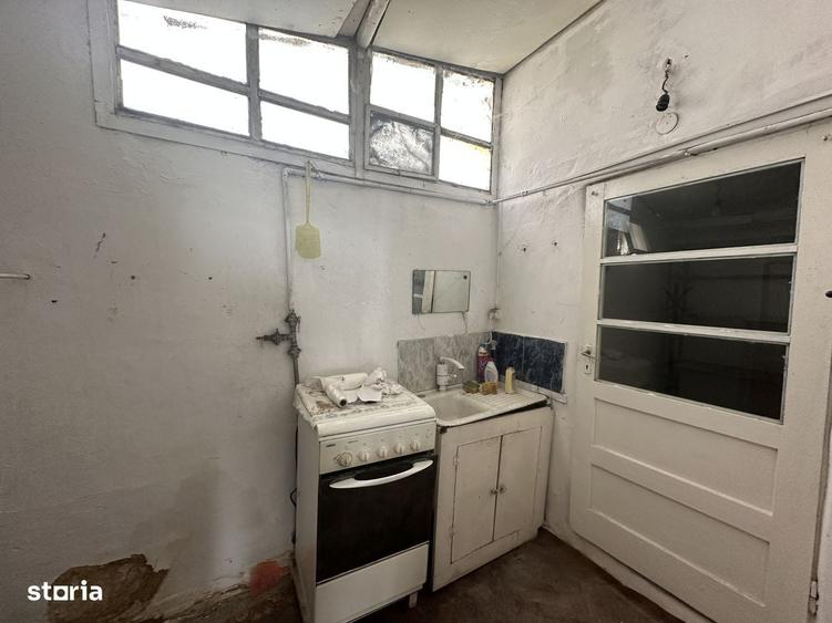 Casă cu 3 camere în Gheorghe Doja