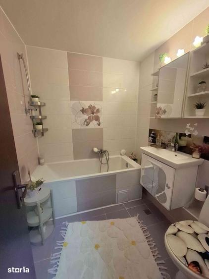 Apartament cu 4 camere în Sălăjan