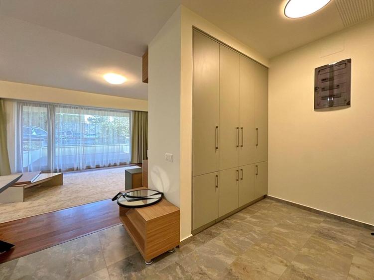 Apartament cu 2 camere decomandat, mobilat în Drumul Poienii