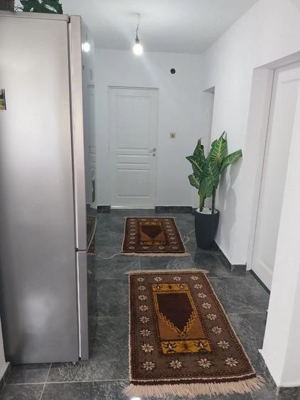 Casă cu 3 camere cu Teren 1000 Mp în Central