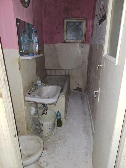 Garsonieră decomandată în Exterior Vest