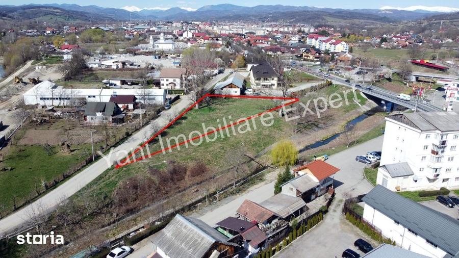 Teren de 1605 mp, în Curtea de Argeș