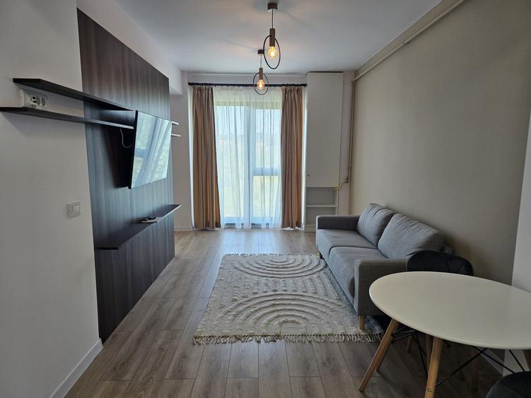 Apartament cu 2 camere, mobilat în Galata