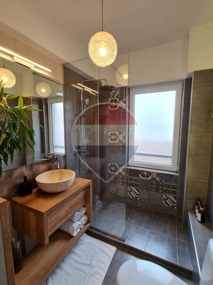 Apartament cu 2 camere semidecomandat, mobilat în Zorilor
