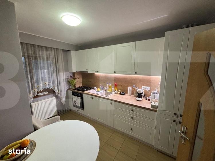 Apartament cu 3 camere decomandat în Central