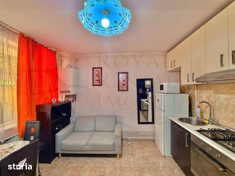 Apartament cu 2 camere în Andrei Mureșanu