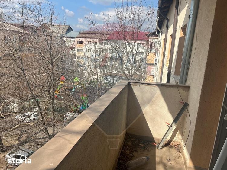 Apartament cu 3 camere, mobilat în Central