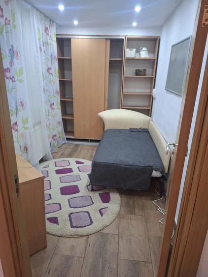 Apartament cu 2 camere decomandat în Universitate