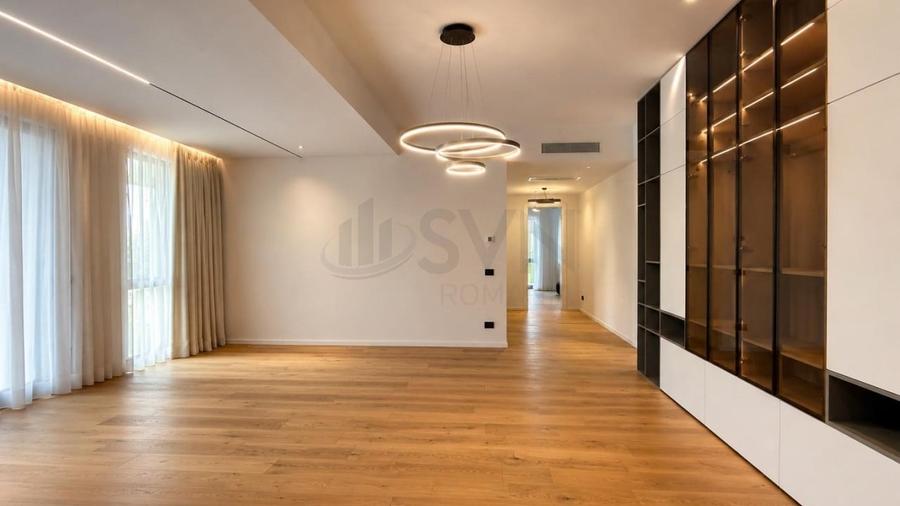 Apartament cu 3 camere semidecomandat, mobilat în Herăstrău