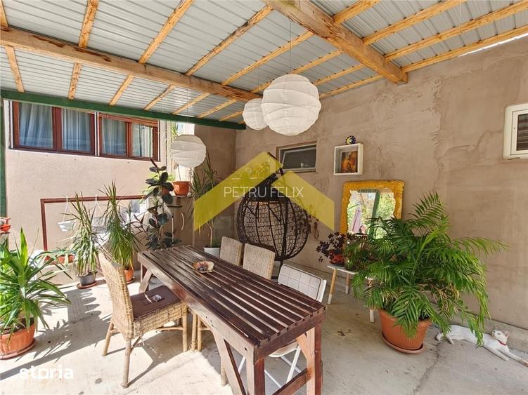 Casa de vanzare localitatea Cladova, judetul Arad