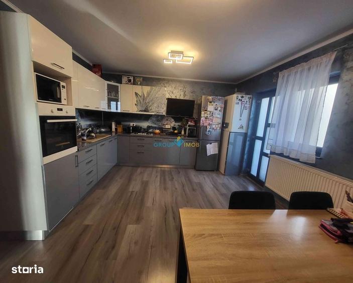 Casă cu 4 camere în Gherăiești