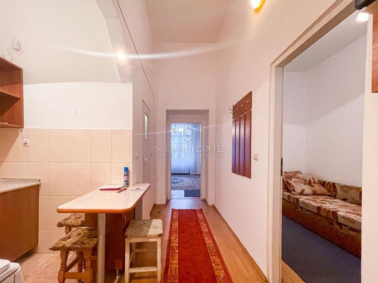 Apartament cu 2 camere decomandat, mobilat în Semicentral