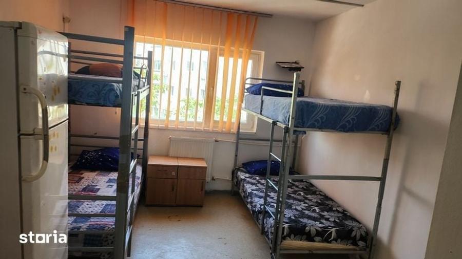 Casă cu 4 camere cu Teren 22 Mp în Titan