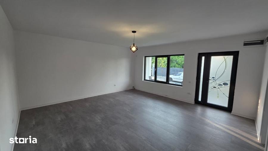Casă cu 3 camere cu Teren 274 Mp în Valu lui Traian