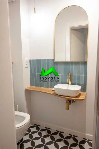 Apartament cu 2 camere decomandat, mobilat în Central