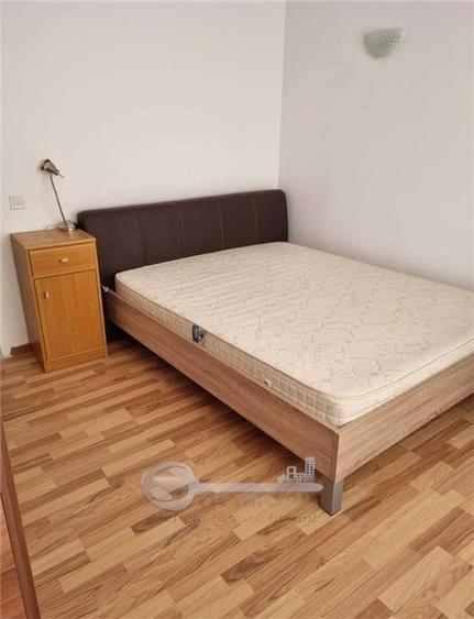 Apartament cu 2 camere decomandat în Piața Unirii