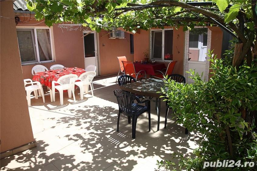 Casă cu 14 camere cu Teren 600 Mp în Costinești