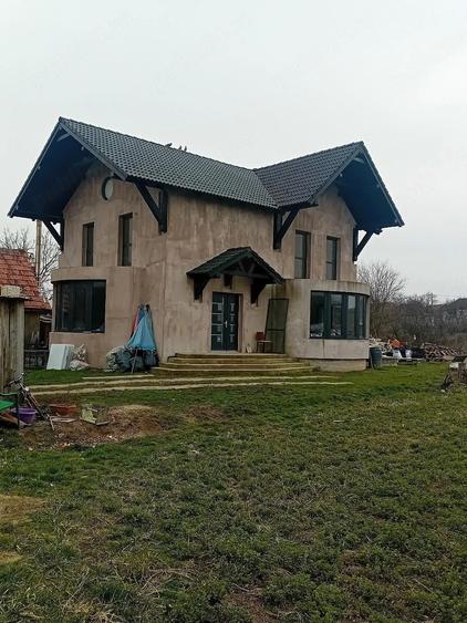 Casă cu 7 camere cu Teren 1307 Mp în Băile Felix