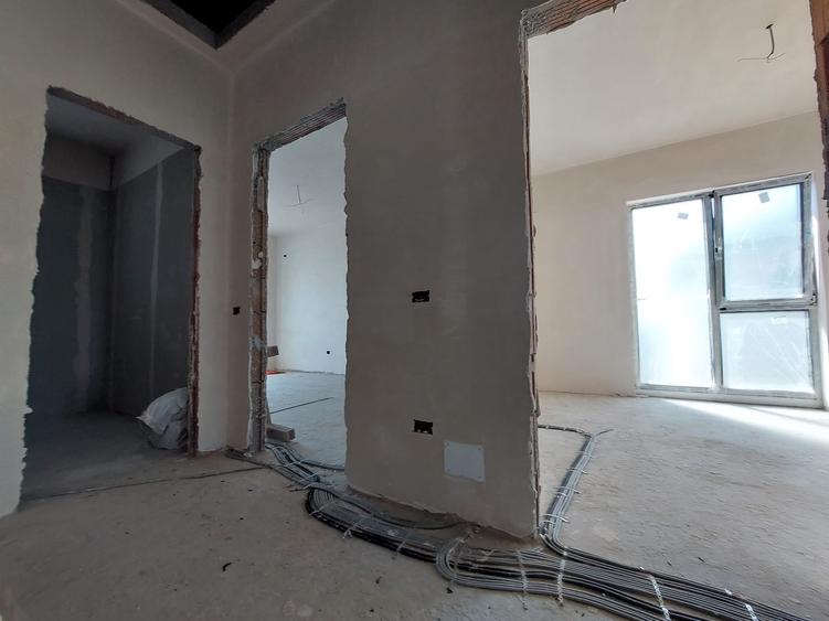 Duplex cu 4 camere cu Teren 270 Mp în Rahova