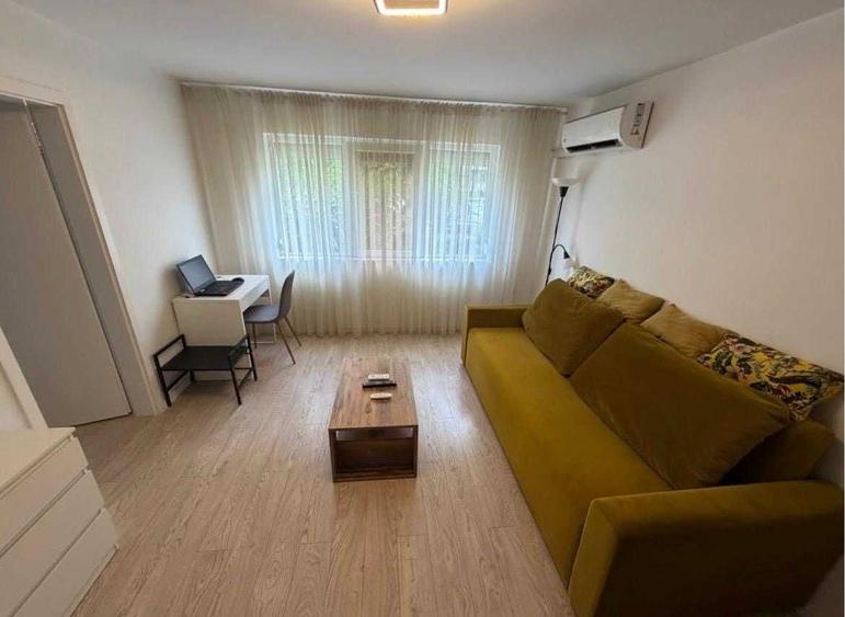 Apartament cu 2 camere semidecomandat în Circumvalațiunii