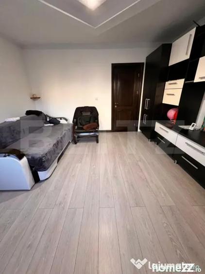 Casă cu 3 camere cu Teren 600 Mp în Central