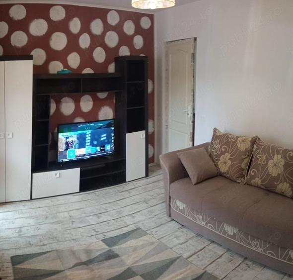 Apartament cu 2 camere decomandat în Florești
