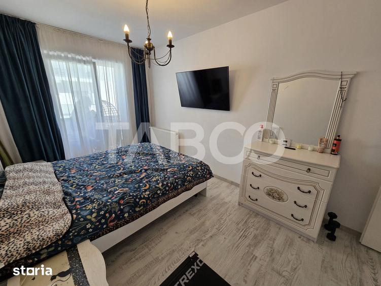 Apartament cu 3 camere decomandat, mobilat în Lupeni