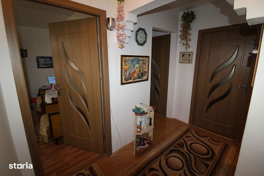 Vand apartament cu 3 camere in Hunedoara, zona M5-Dornica, 62mp... - 8