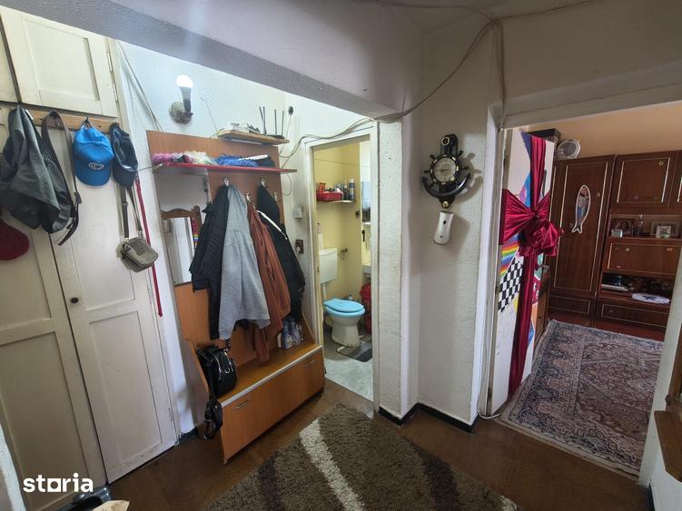 Apartament cu 2 camere decomandat în Depozitelor