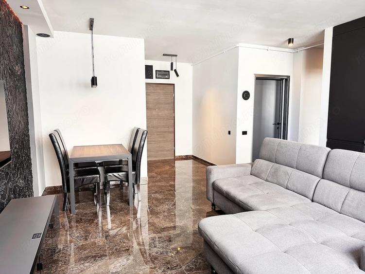 Apartament cu 3 camere decomandat în Nord