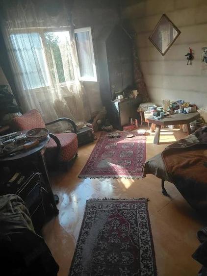 Casă cu Teren 140 Mp în Rahova