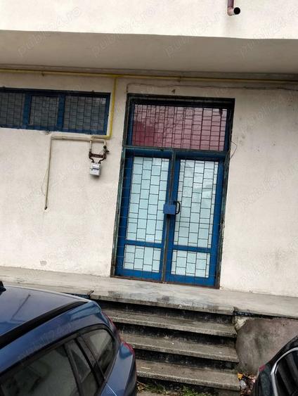 Spațiu comercial, de 70 mp, în Bucium