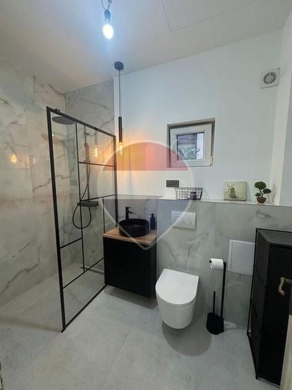 Casă individuală cu 3 camere cu Teren 200 Mp în Dâmbul Rotund