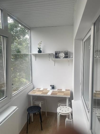 Apartament cu 2 camere decomandat, mobilat în Drumul Taberei