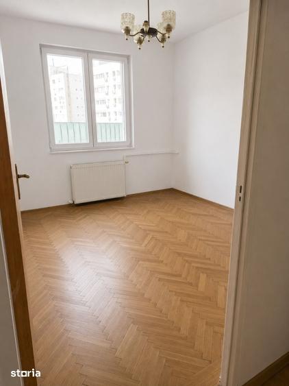 Apartament 3 camere, balcon, lift -Metro Dristor 14 minute - 4