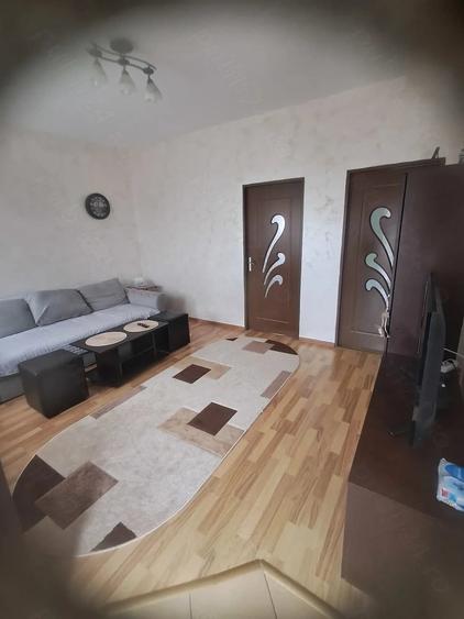 Casă cu 2 camere cu Teren 205 Mp în Păușești