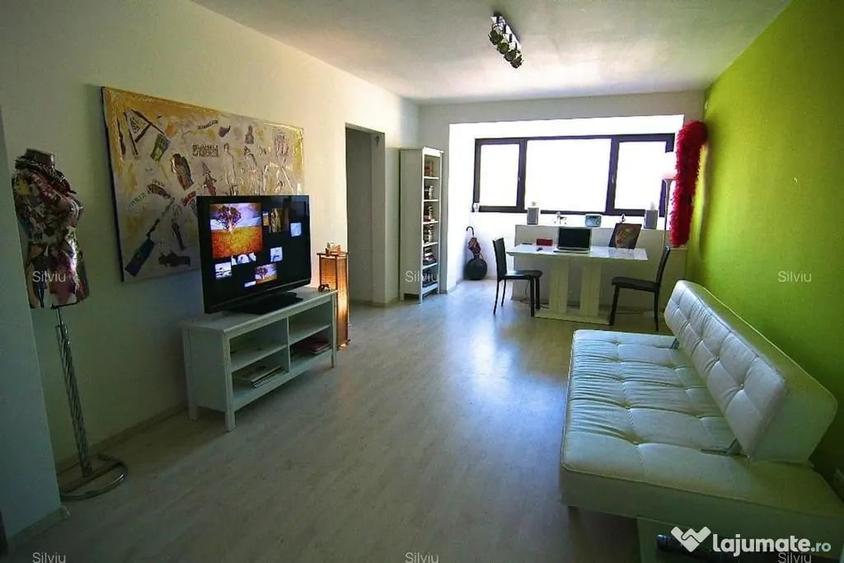 Apartament cu 3 camere decomandat în Cotroceni