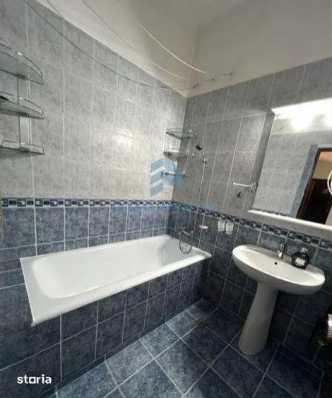 Apartament cu 2 camere decomandat în Vatra Luminoasă