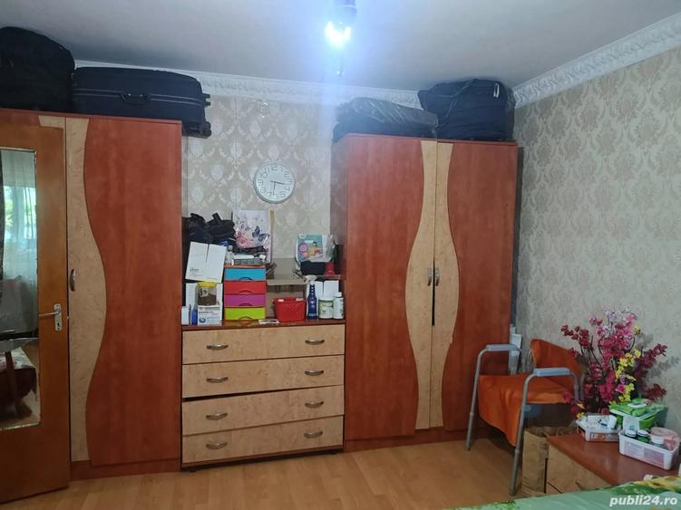 Apartament cu 3 camere decomandat în Nord