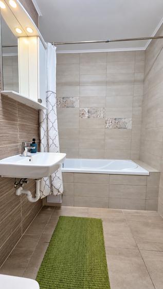 Apartament cu 2 camere decomandat în Avantgarden