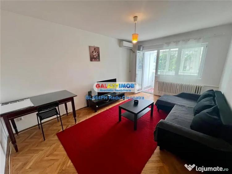 Apartament cu 2 camere decomandat în Sud