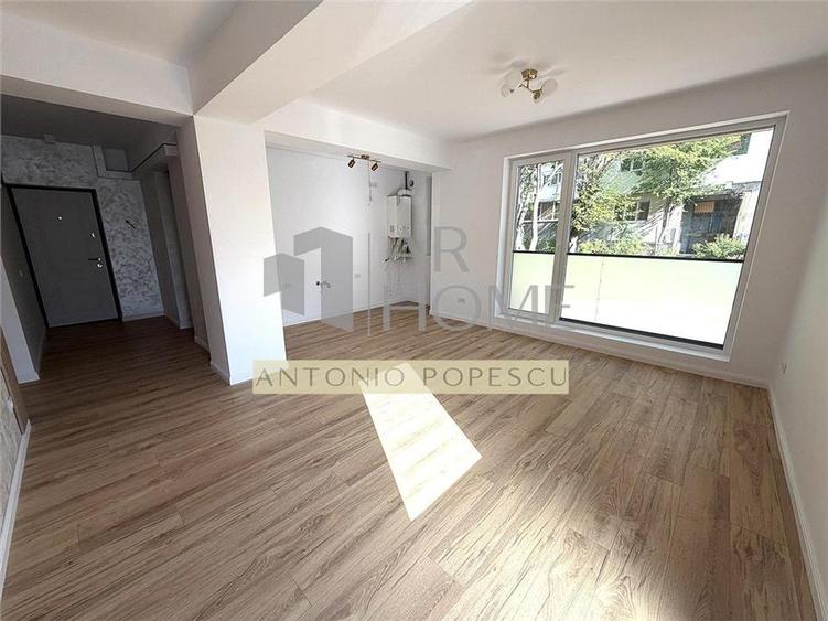Apartament cu 3 camere decomandat în Cantacuzino