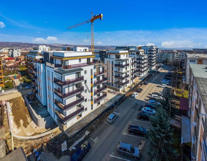 Apartament cu 2 camere semidecomandat în Între Lacuri