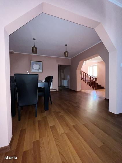 Casă cu 6 camere cu Teren 407 Mp în Vințu de Jos