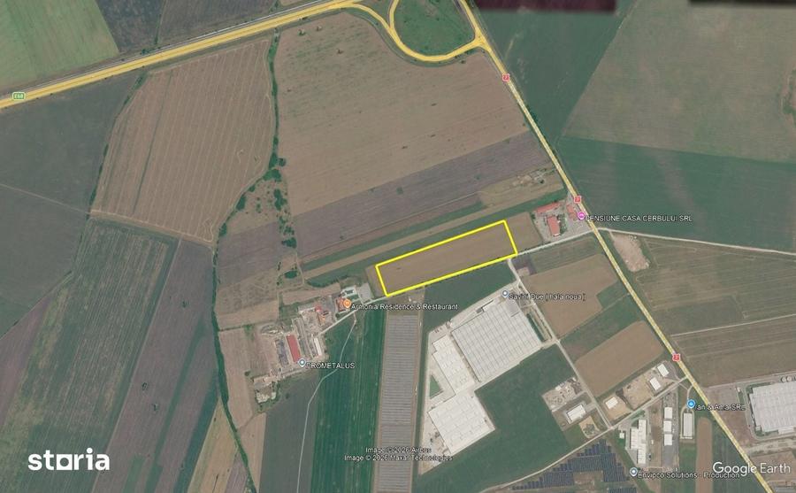 Teren de 37000 mp, în Central