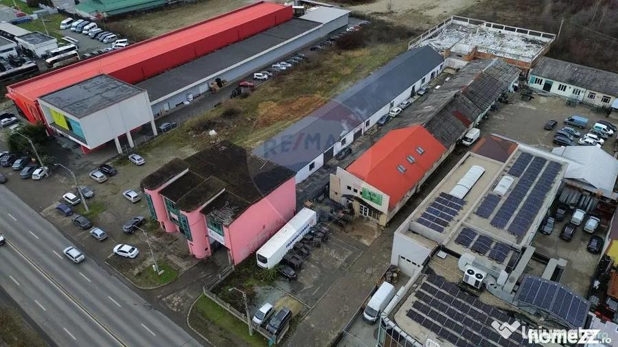 Spațiu comercial, de 900 mp, în Exterior Sud