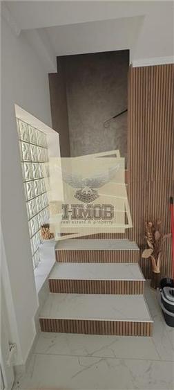 Casă individuală cu 7 camere cu Teren 558 Mp în Rășinari