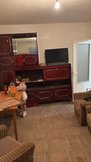 Apartament cu 2 camere decomandat în Calea Caransebeșului