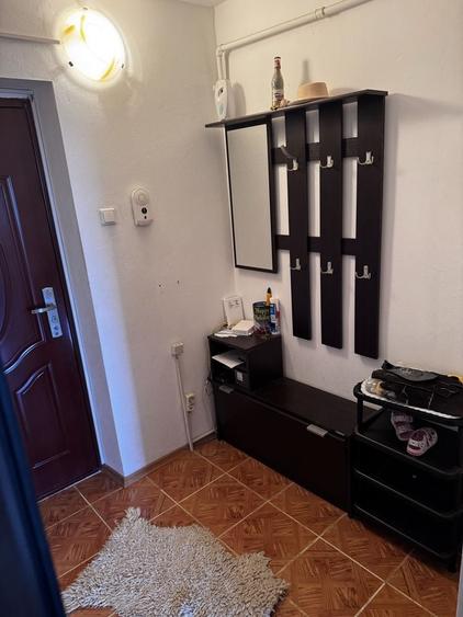 Garsonieră decomandată în Oancea